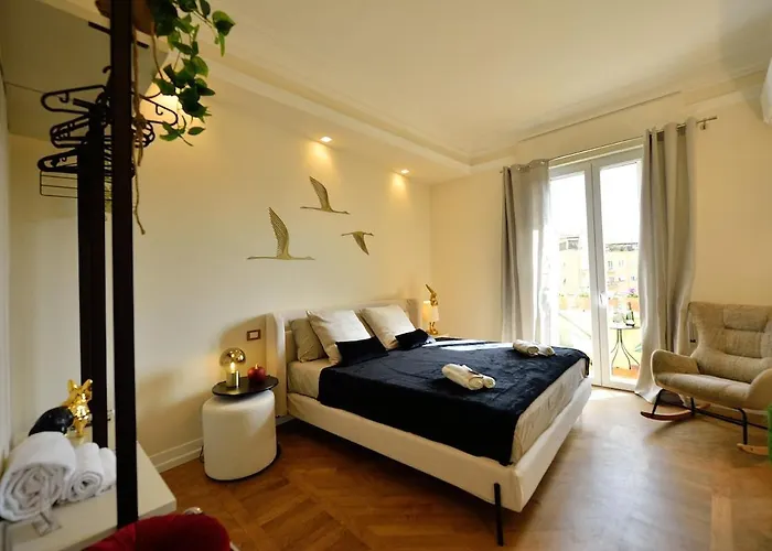 Apartment Elegant 2-bedroom Near Metro B1 Easy Access To The Colosseum *