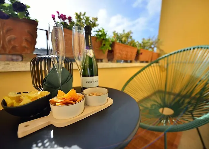 Elegant 2-bedroom Near Metro B1 Easy Access To The Colosseum * Rome